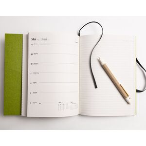 Buchkalender 2026 mit Schweizer Broschur-tyyp-werky