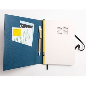 Buchkalender 2026 mit Schweizer Broschur-tyyp-werky