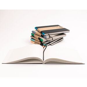 Notizbuch A5 Querformat „BerlinBook“ – Kreatives Design für Visionäre-tyyp-werky